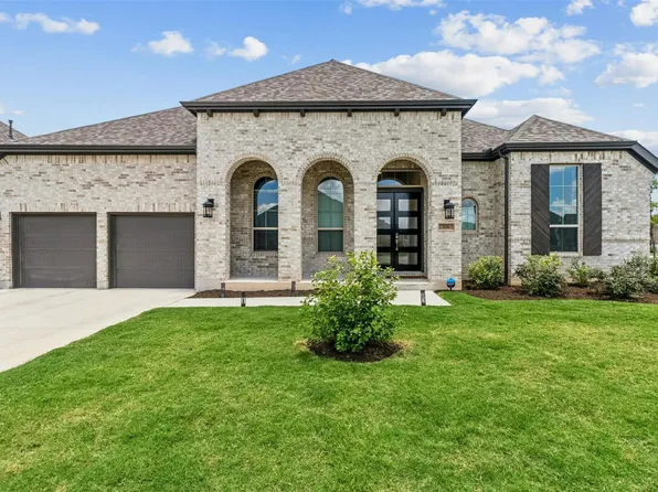 104 Rainbow Valley Trl, San Marcos, TX 78666