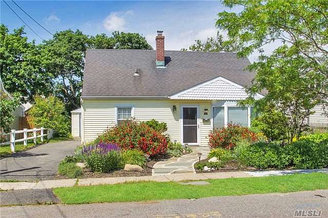 1st image of 12 Edward Ave