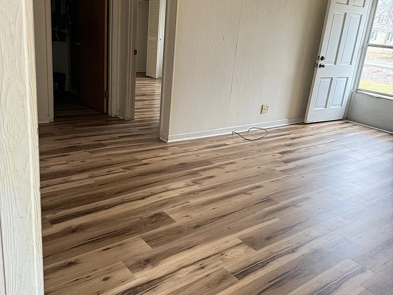 907 Story Ave #907 — Photo 2