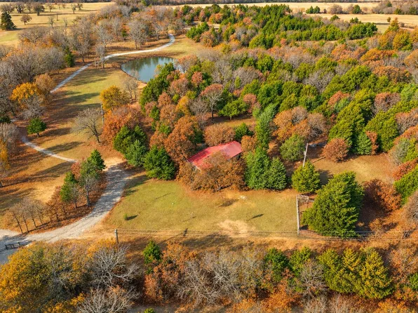 777 Caddo Hills Rd, Caddo, OK 74729