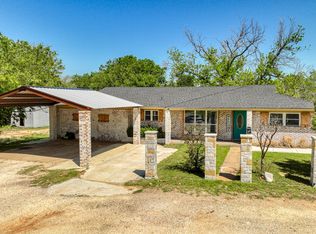 760 College Farm Rd, Stephenville, TX 76401