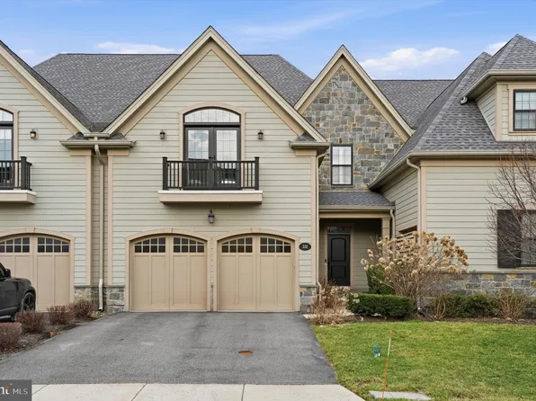 320 Whitemarsh Dr, Flourtown, PA 19031