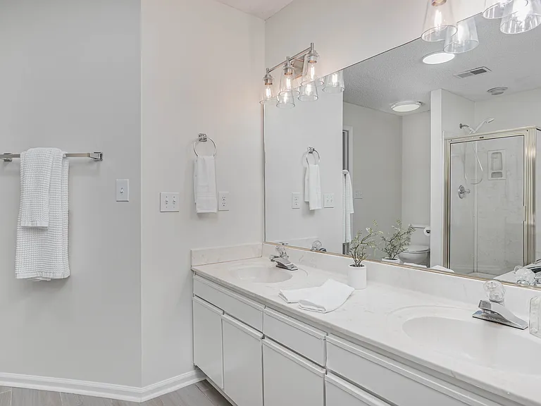 1850 Atlantic Dr #633 — Photo 18