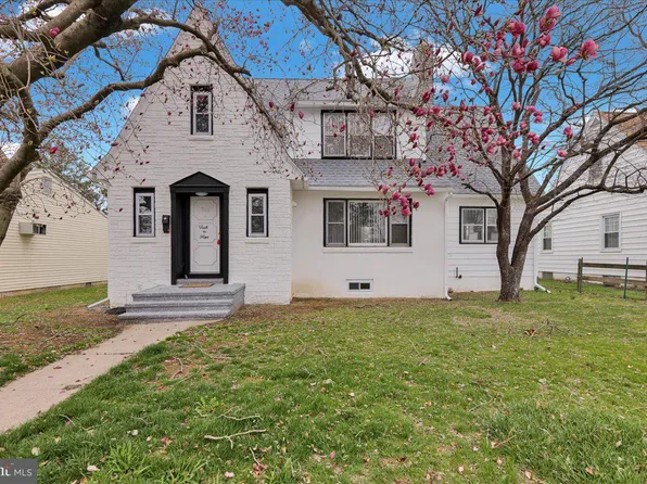 745 E Lehman St, Lebanon, PA 17046