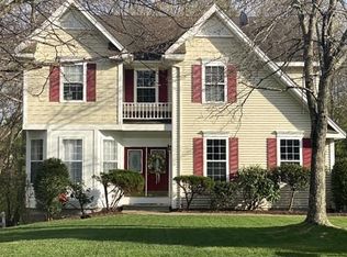 6 Candlewood Ln #6, Southborough, MA 01772