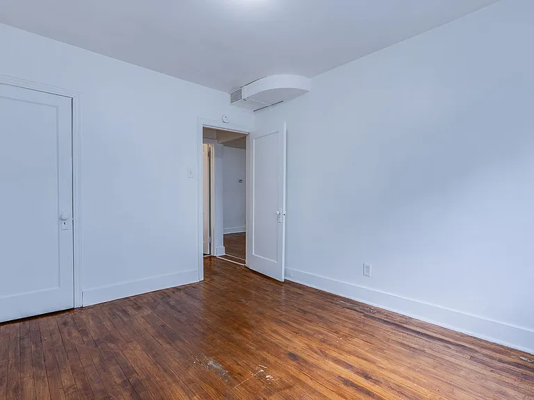 09 - 757 E Warrington — Photo 12