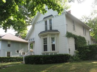 1006 4th St, Jackson, MI 49203