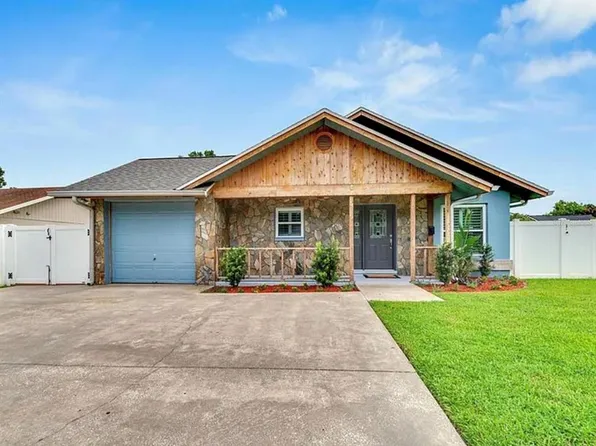 1101 E Calhoun St, Plant City, FL 33563