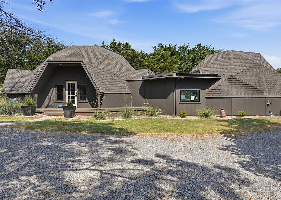 1st image of 10347 N 2432nd Cir