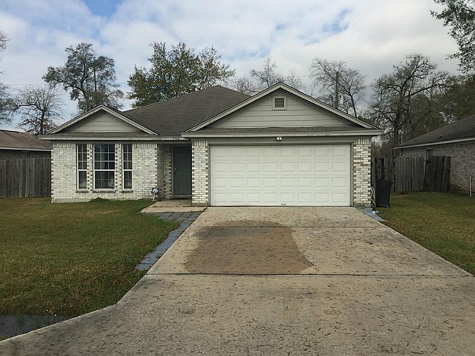 1st image of 706 Red Oak Ave