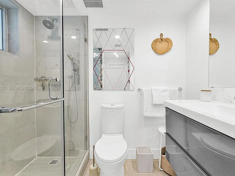 1605 Bay Rd #201 — Photo 15