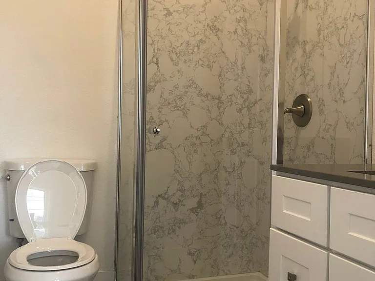 2060 San Antonio Ave — Photo 5