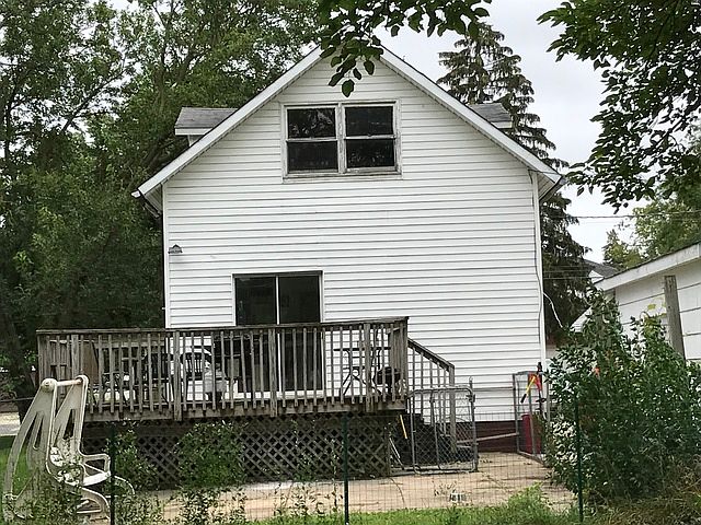 2nd image of 434 E Washington Blvd