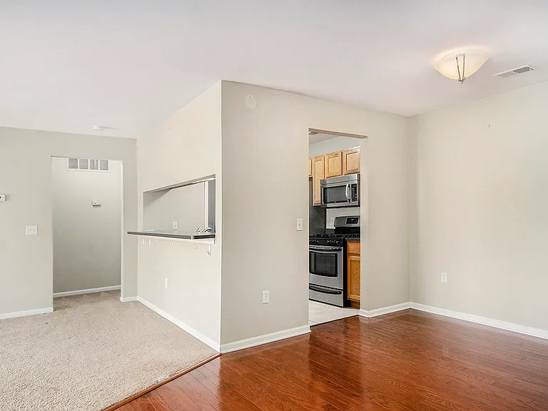 799 Addington Ln — Photo 7