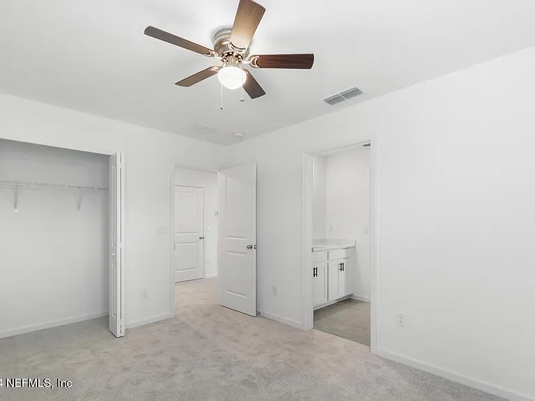 28 Disston Cv — Photo 32