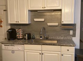 82 Reed St #82, Warwick, RI 02886