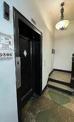 Rented by Universal Realty Group | media 7