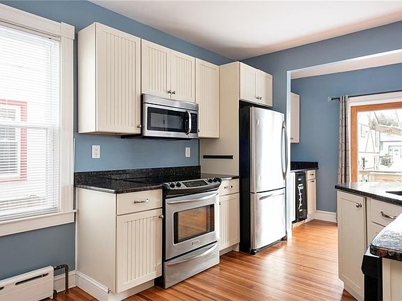 3rd image of 5 Cummings Rd