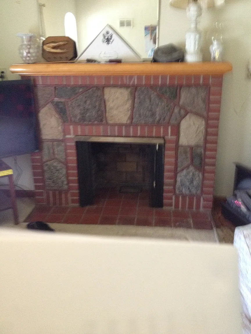 1118 Memorial Blvd photo 1