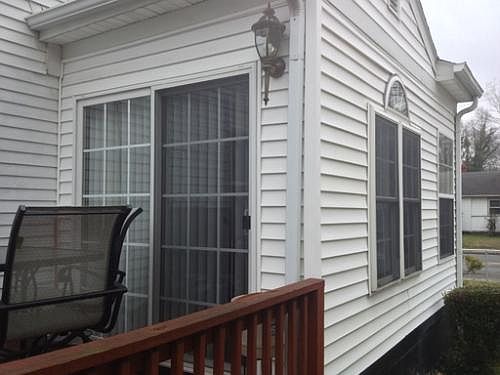 2nd image of 1429 Minefee St