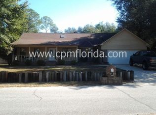 6862 Cedar Lake Dr, Pensacola, FL 32526