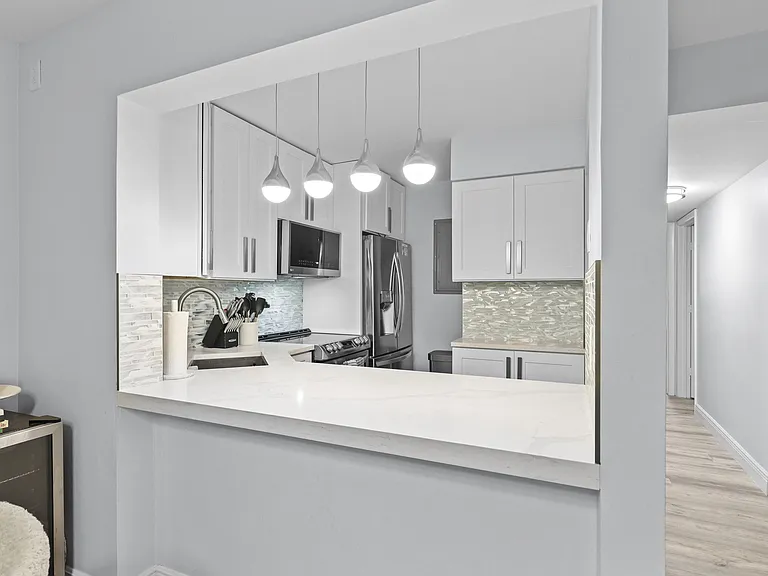 629 Sea Pine Way #D2 — Photo 8