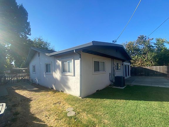2nd image of 2709 Los Amigos Dr