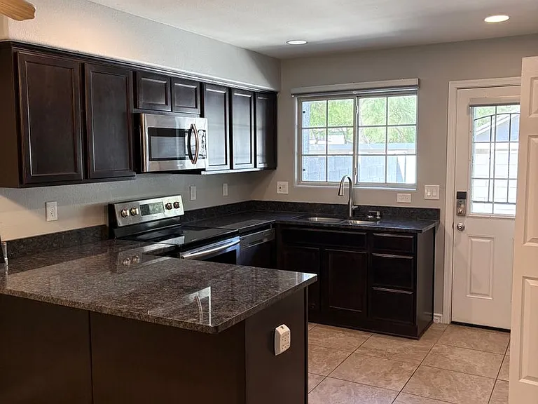 860 N McQueen Rd #1159 — Photo 4