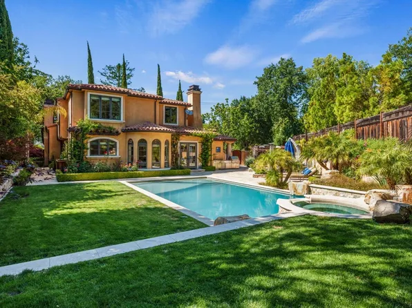 13250 Pierce Rd, Saratoga, CA 95070