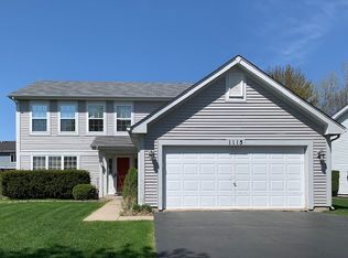 1115 Selma Ln, Naperville, IL 60540