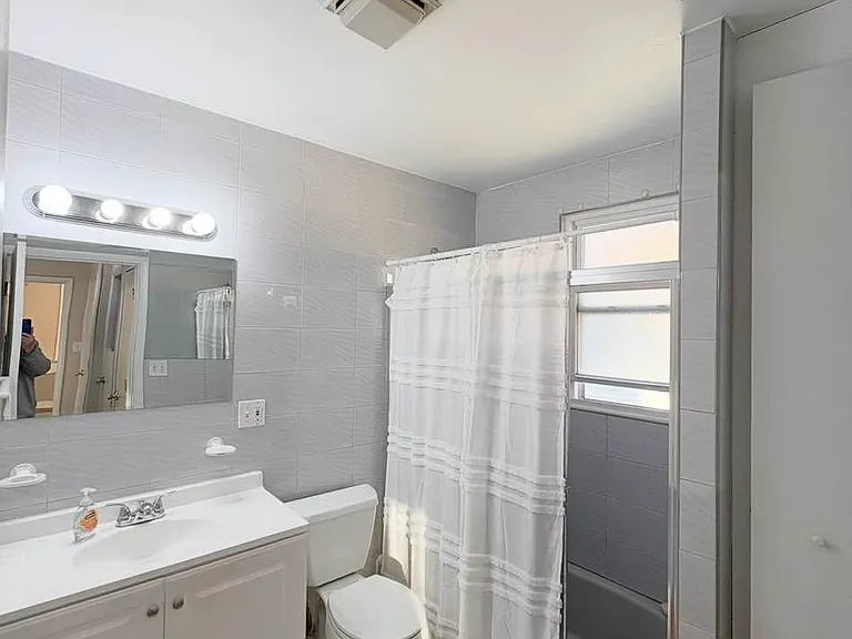 28 Morningstar Rd #2 — Photo 8