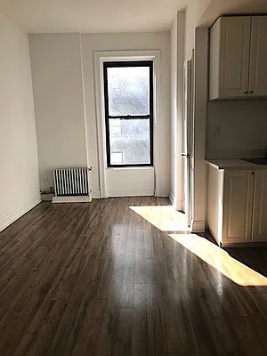 Rented by New Holland Residences | media 22