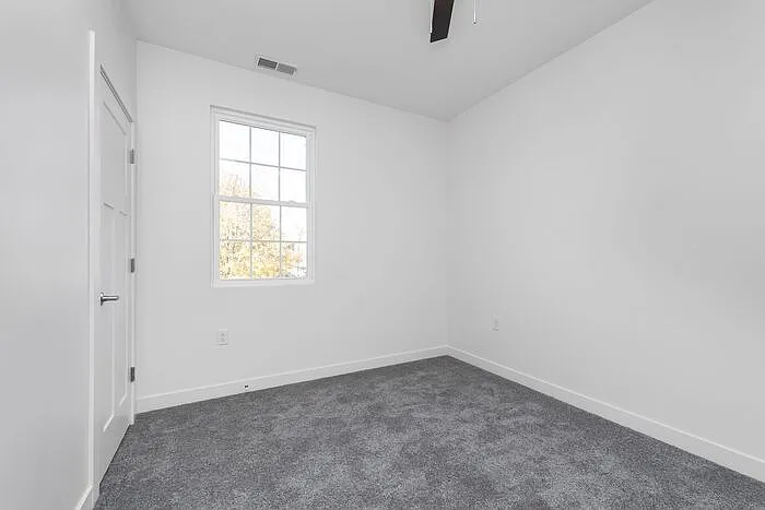 2529 Guilford Ave #A — Photo 20