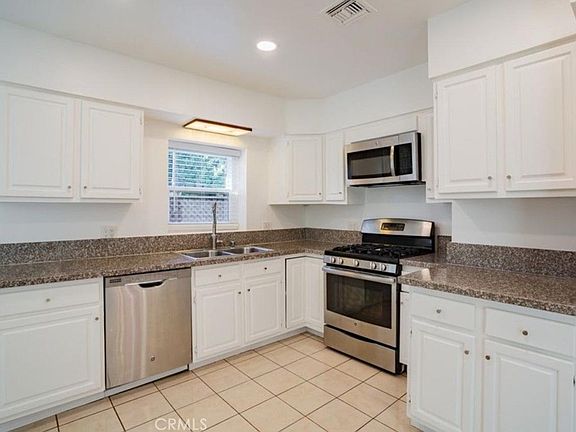 3rd image of 8960 Helms Pl #3