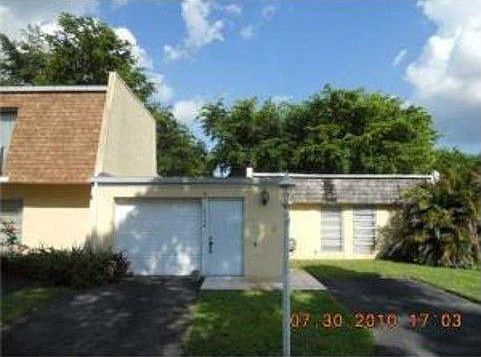 1st image of 19304 E Lake Dr
