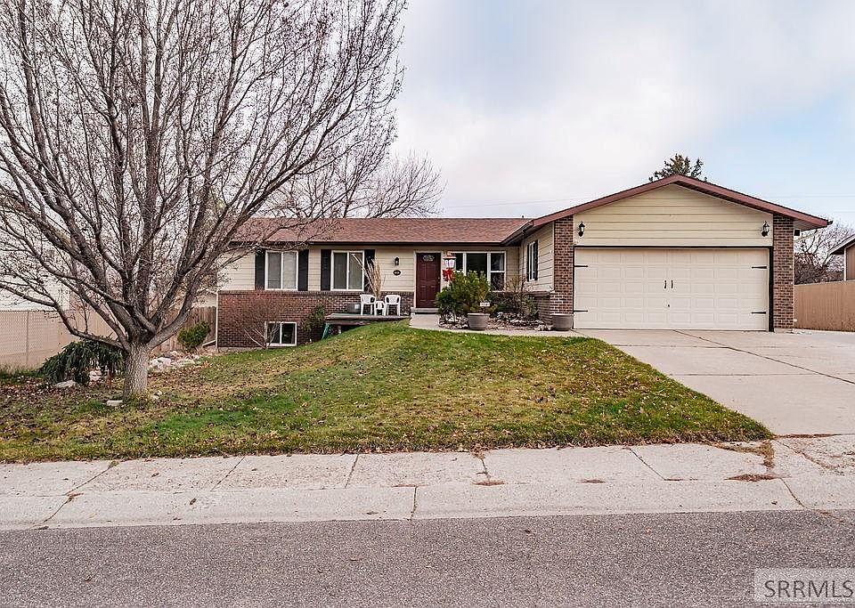 1st image of 134 Plateau Dr