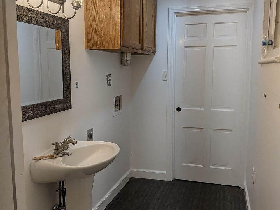 1st image of 5496 Flotron Ave