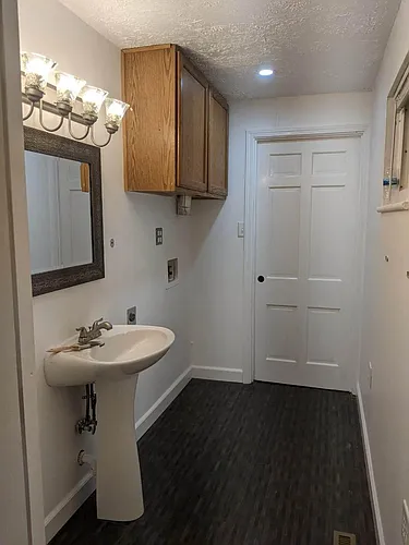 5496 Flotron Ave Photo 1