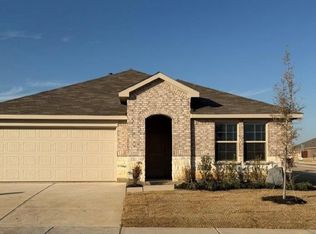5404 Flannel Ln, Krum, TX 76249