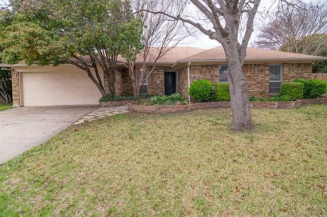 1st image of 5649 Jamaica Cir