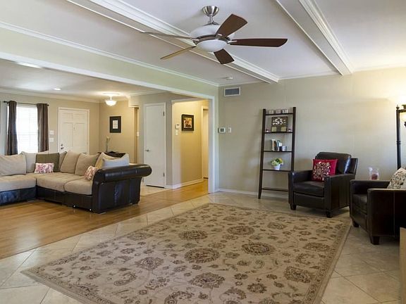 4th image of 6228 Town Hill Ln