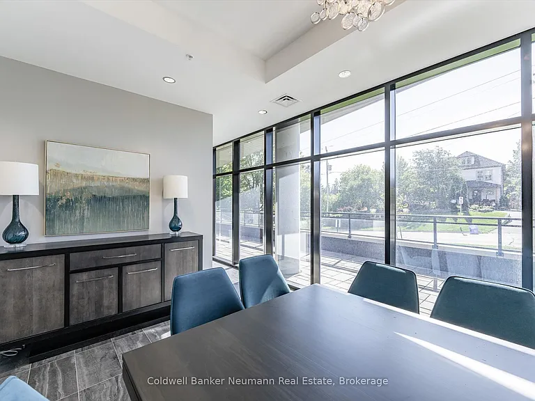 30 Hamilton St S #601 — Photo 33