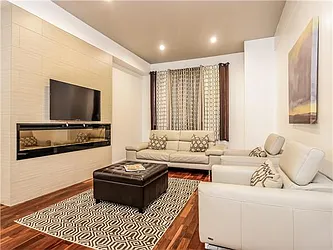 Sold by Avenue Sotheby's International Realty