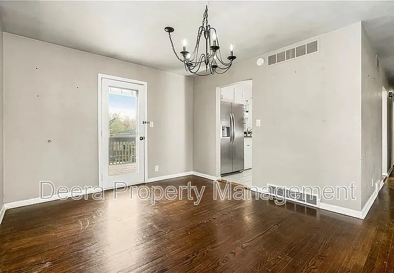 1305 Craig Dr — Photo 11