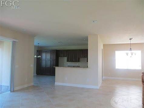 5th image of 11144 Sparkleberry Dr