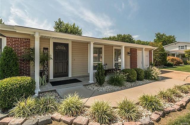 1st image of 5020 Darfield Ct