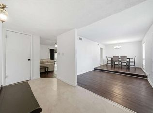 3250 Valley Bend Rd S, Atlanta, GA 30349