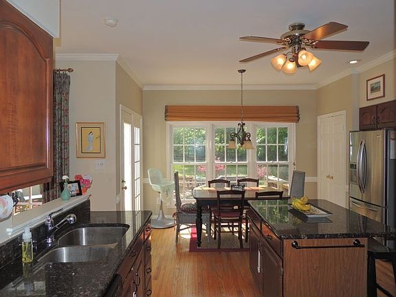 4th image of 6605 Rock Crystal Dr