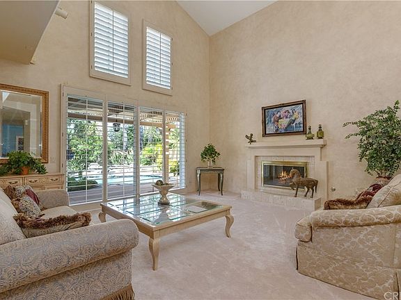 4th image of 4309 Park Arroyo