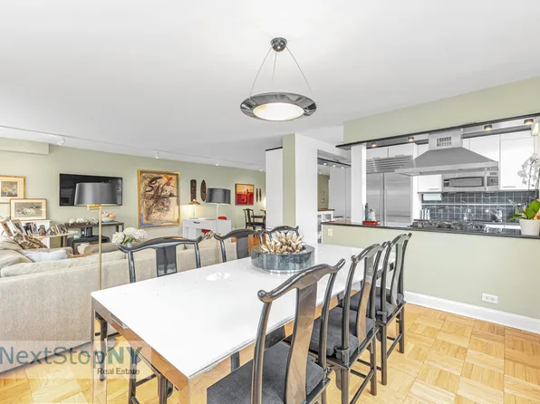 1175 York Avenue 16J image 3 of 14